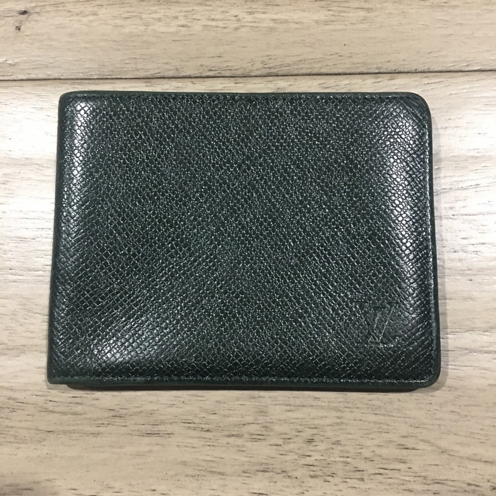 Louis Vuitton Green Taiga Leather Bifold Wallet
